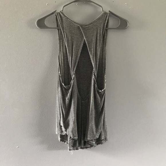 Striped AE black/light grey muscle tank top - Picture 2 of 3